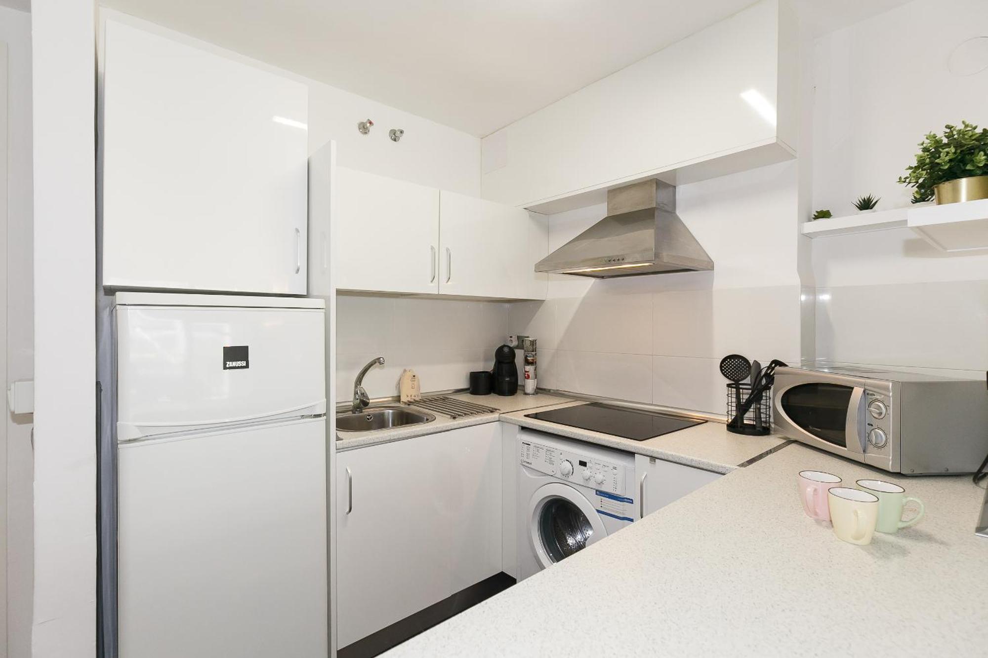 Uhc Michelangelo Apartments Salou Room photo
